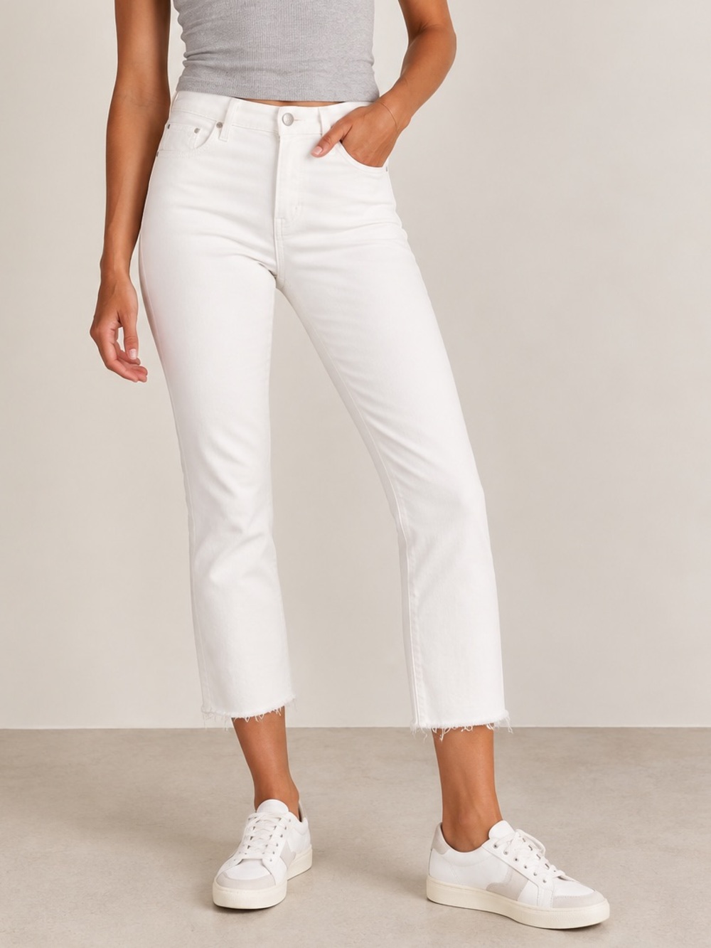PAIGE Skyline Skinny Crop White Jeans Raw Hem Size 32